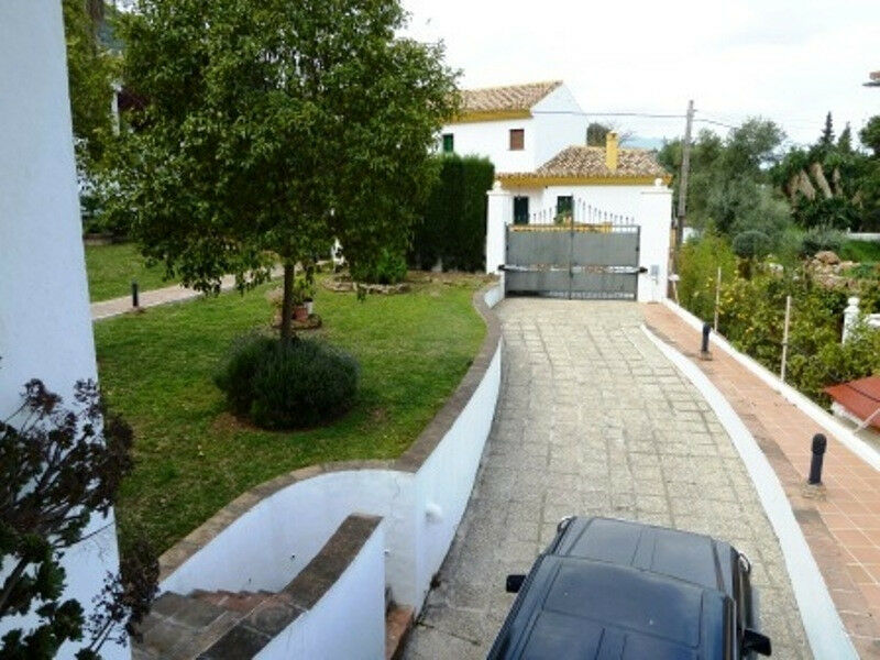 Detached Villa Alhaurín de la Torre Málaga - image 35