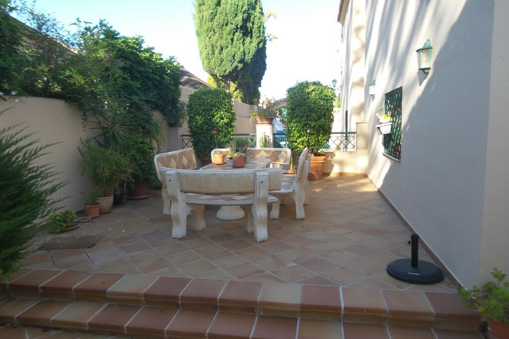 Detached Villa Alhaurín de la Torre Málaga - image 35