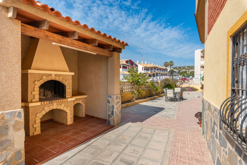 Detached Villa Guardamar del Segura Alicante - image 35