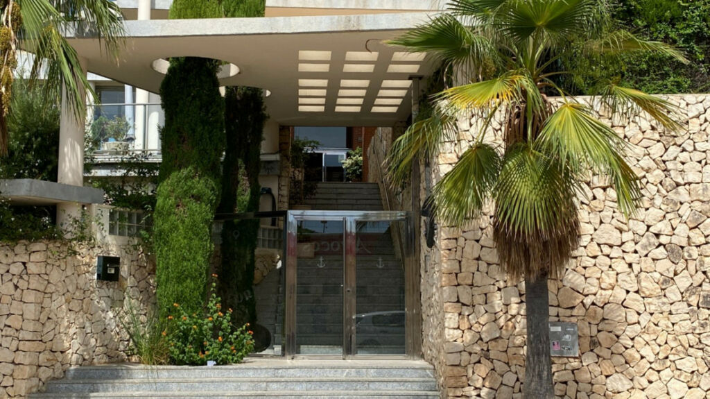 Middle Floor Apartment Calpe Alicante - image 35