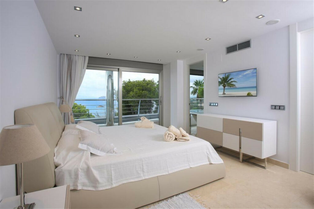 Detached Villa Altea Alicante - image 36