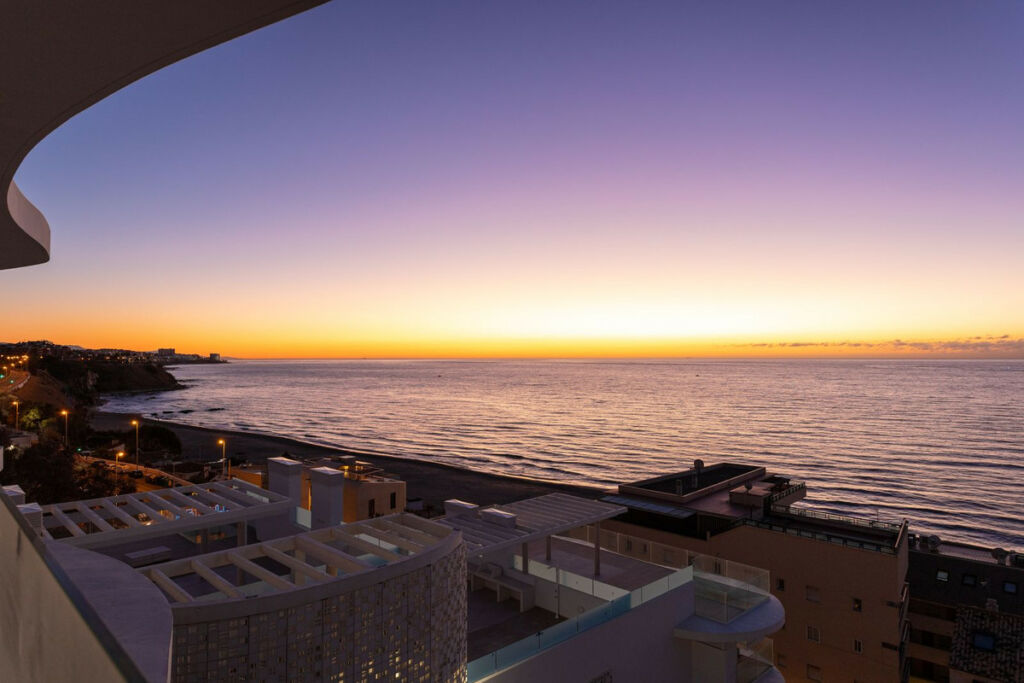 Penthouse Carvajal Málaga - image 37