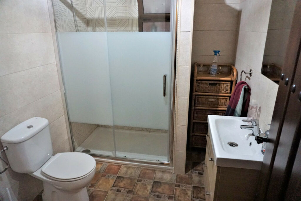 Detached Villa Sayalonga Málaga - image 37