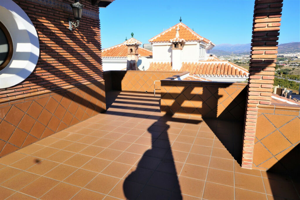 Detached Villa Torre del Mar Málaga - image 37