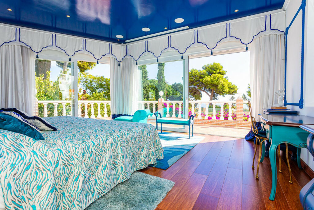Detached Villa Benalmadena Málaga - image 37