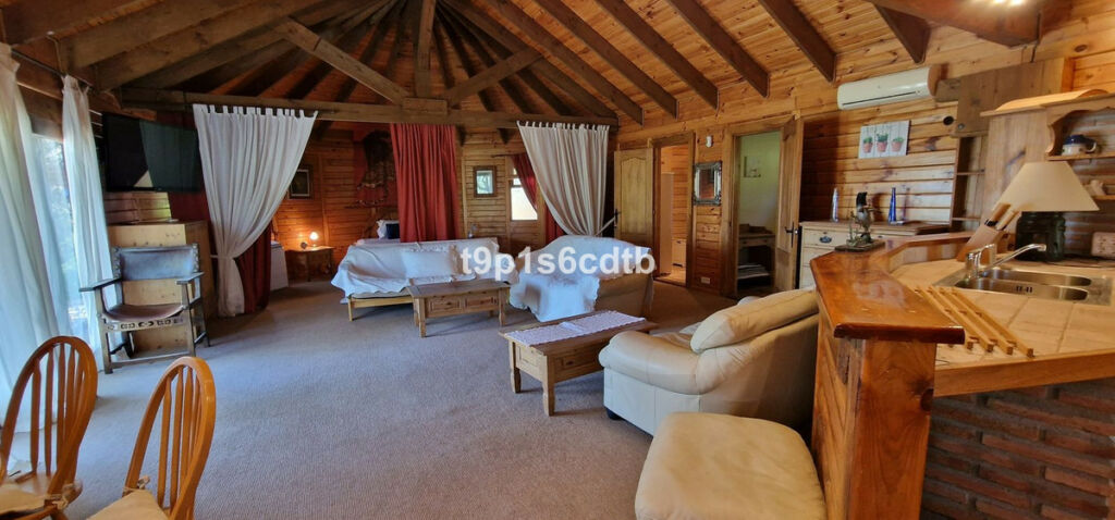 Detached Villa Monda Málaga - image 38