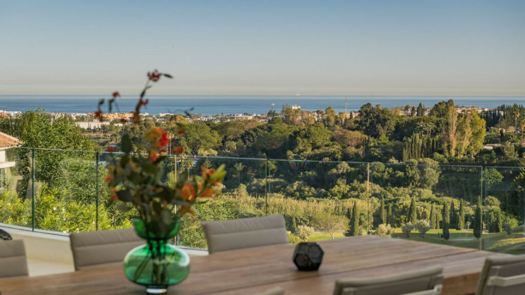 Detached Villa Benahavís Málaga - image 39