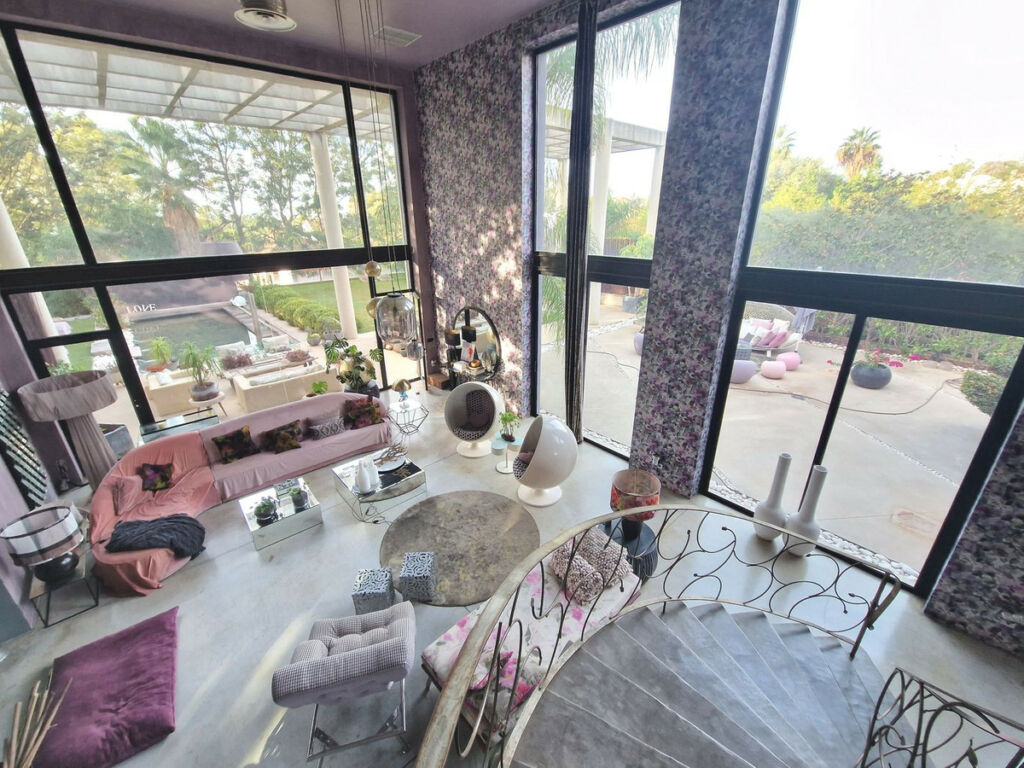 Detached Villa Estepona Málaga - image 39