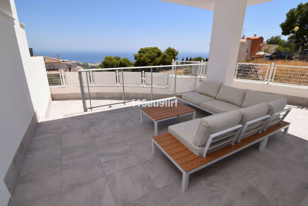 Ground Floor Apartment Benalmadena Pueblo Málaga - image 4