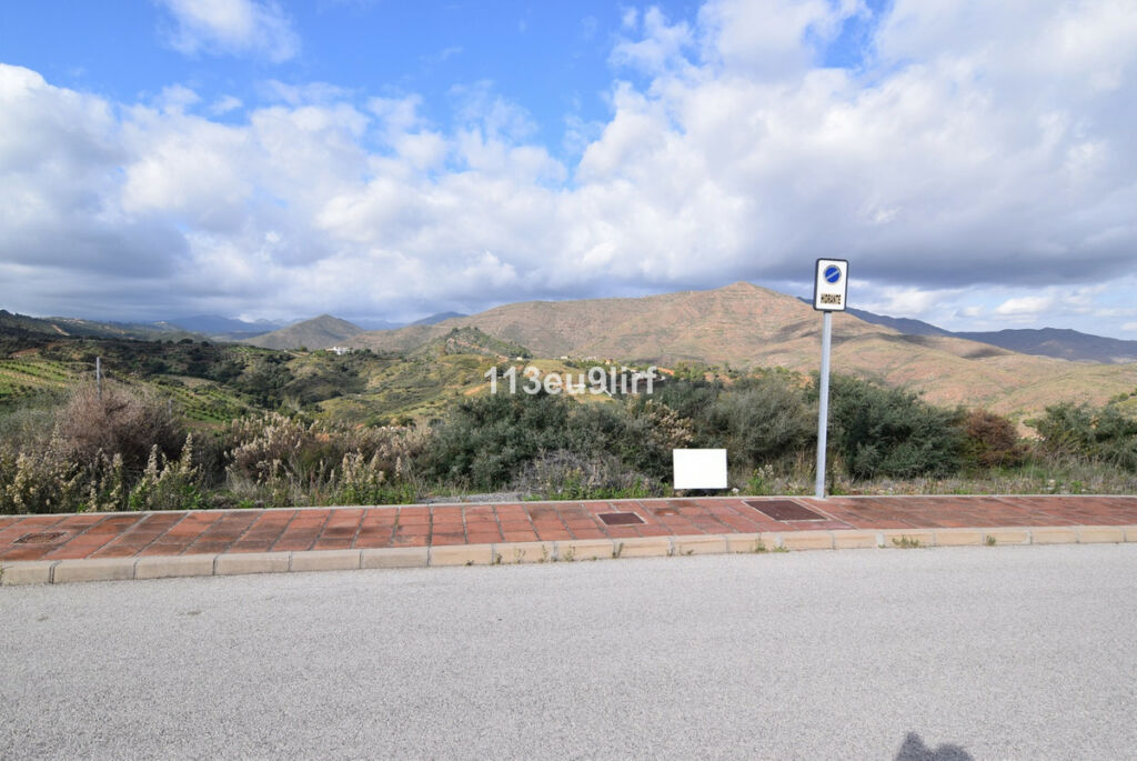 Residential Plot La Cala Golf Málaga - image 4