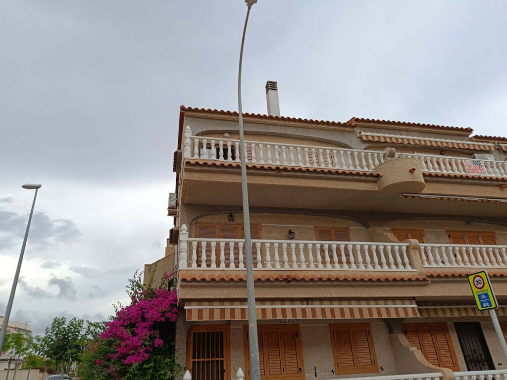 Middle Floor Apartment Torre de la Horadada Alicante - image 4