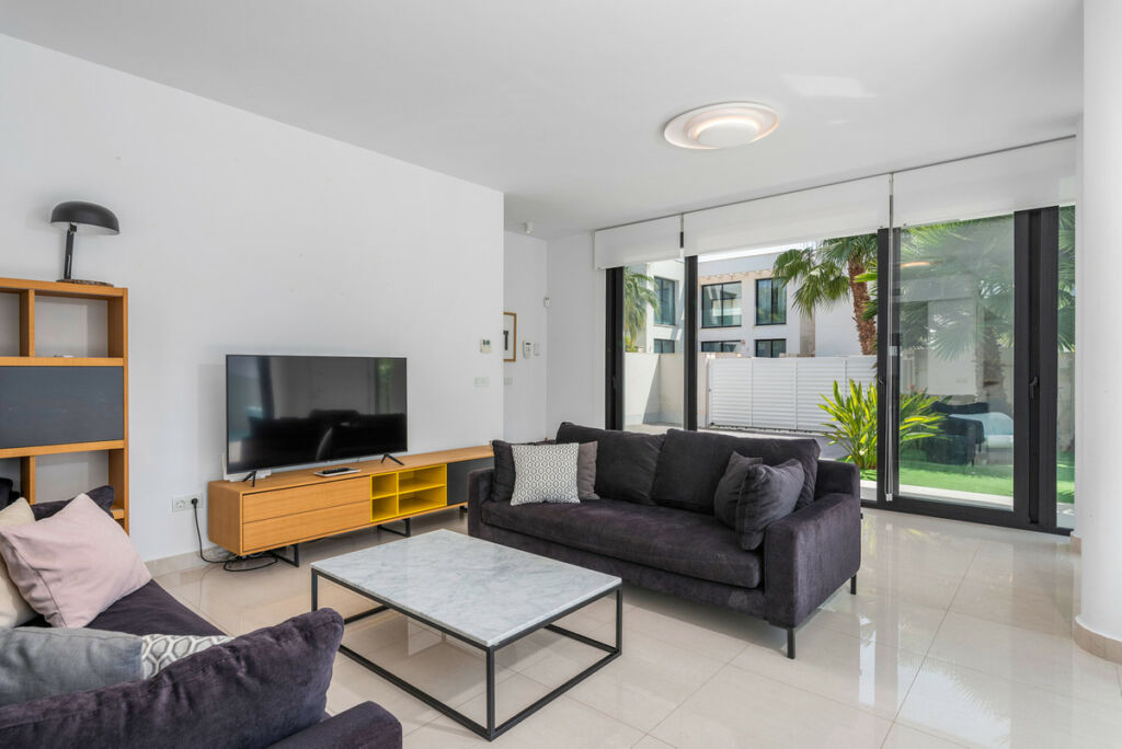 Detached Villa Ciudad Quesada Alicante - image 4