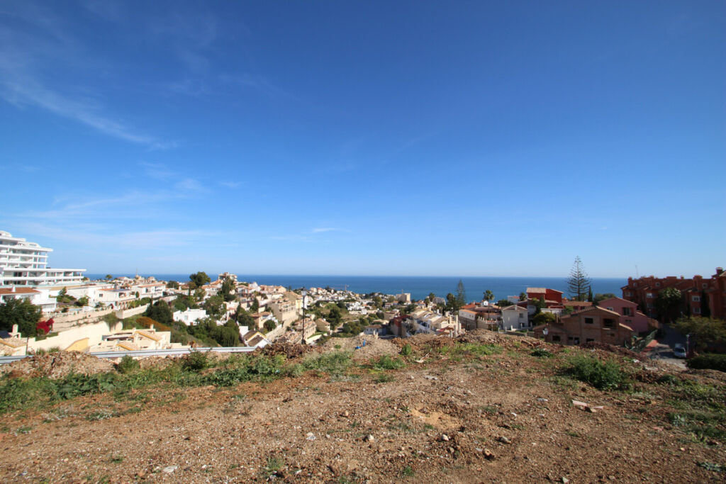 Residential Plot Fuengirola Málaga - image 4