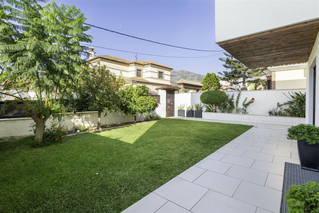 Detached Villa Torremolinos Málaga - image 4
