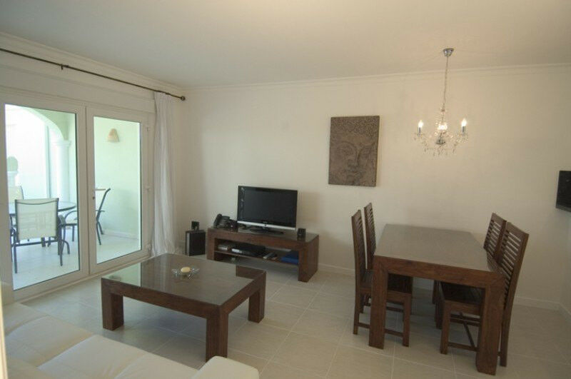 Ground Floor Apartment La Fustera Alicante - image 9