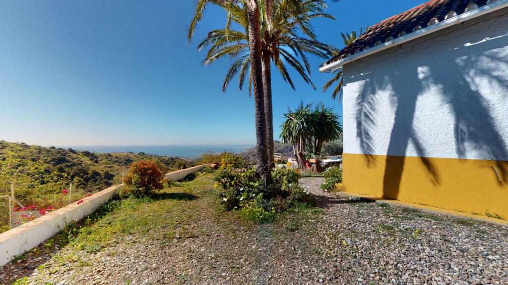 Detached Villa Málaga Málaga - image 4