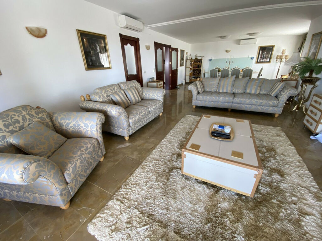 Detached Villa Torremolinos Málaga - image 4