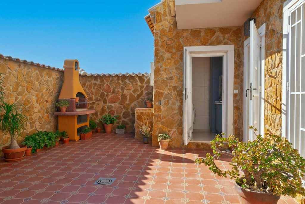 Townhouse San Fulgencio Alicante - image 4