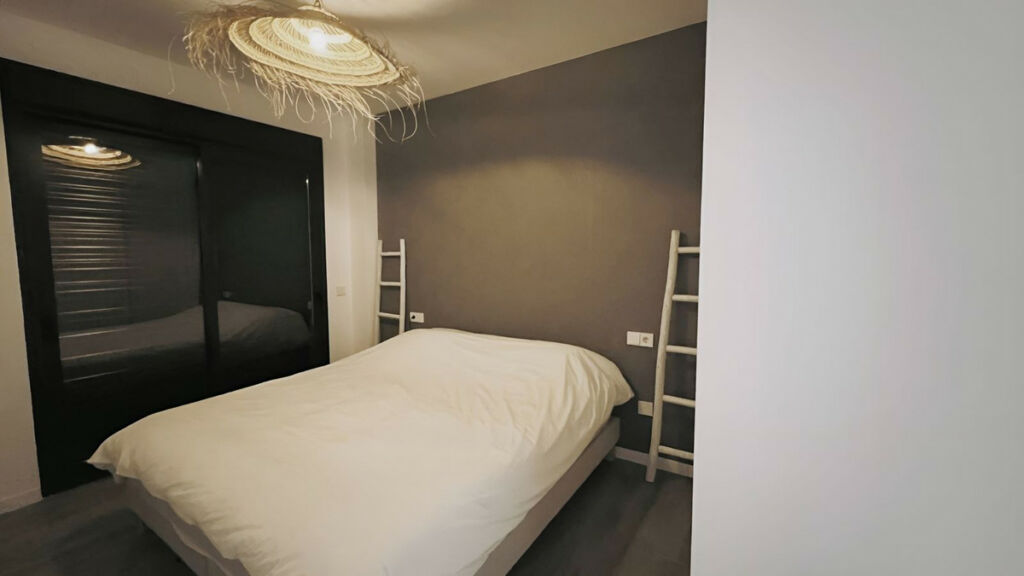 Middle Floor Apartment Finestrat Alicante - image 4