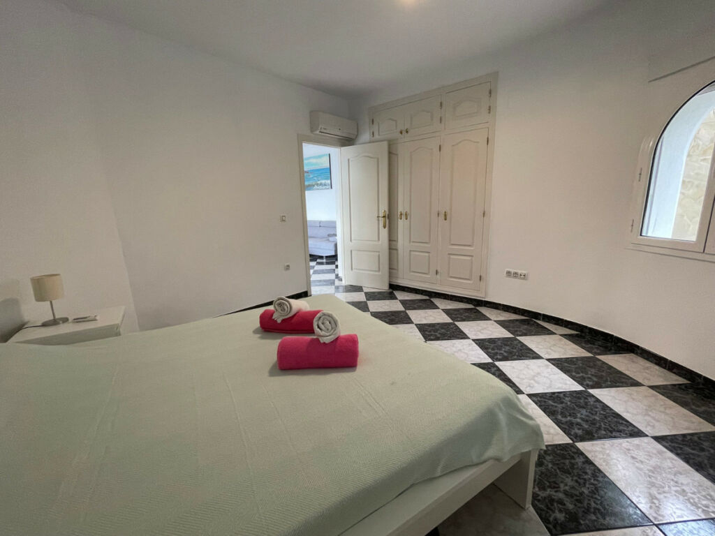 Detached Villa Calpe Alicante - image 28