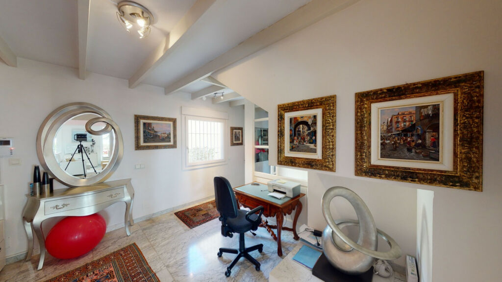 Detached Villa Benajarafe Málaga - image 40