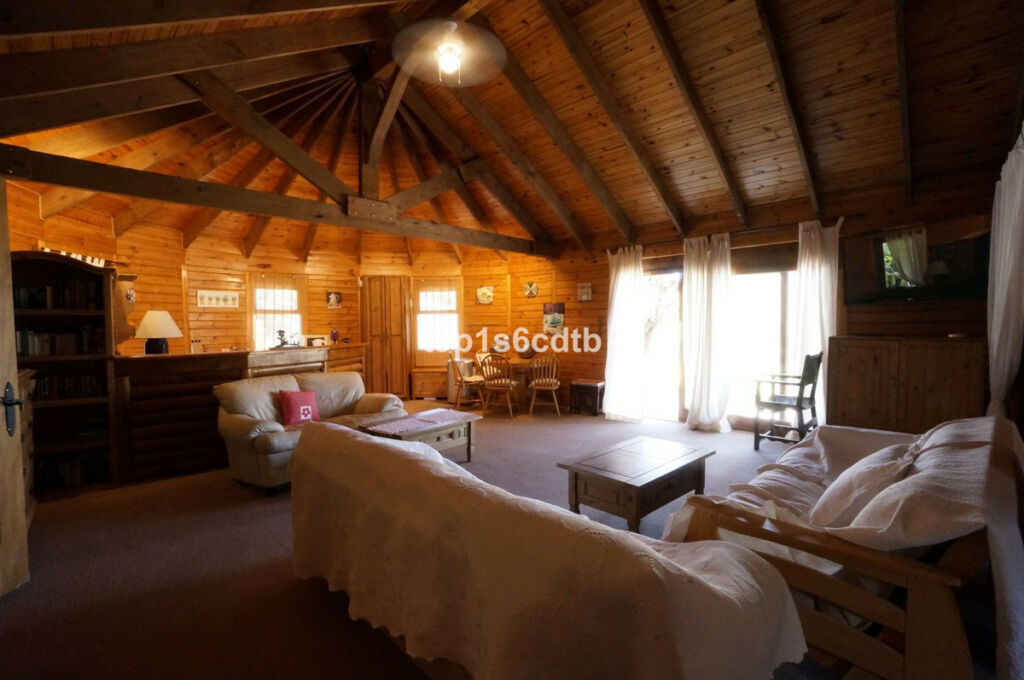 Detached Villa Monda Málaga - image 42