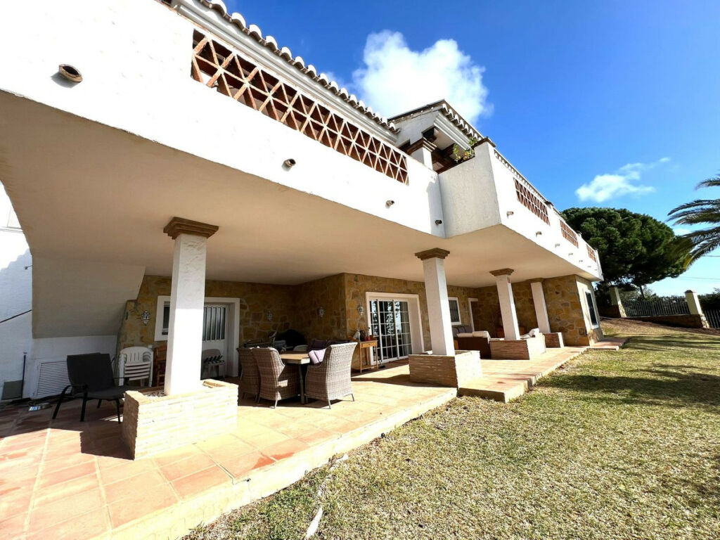 Detached Villa Mijas Málaga - image 42