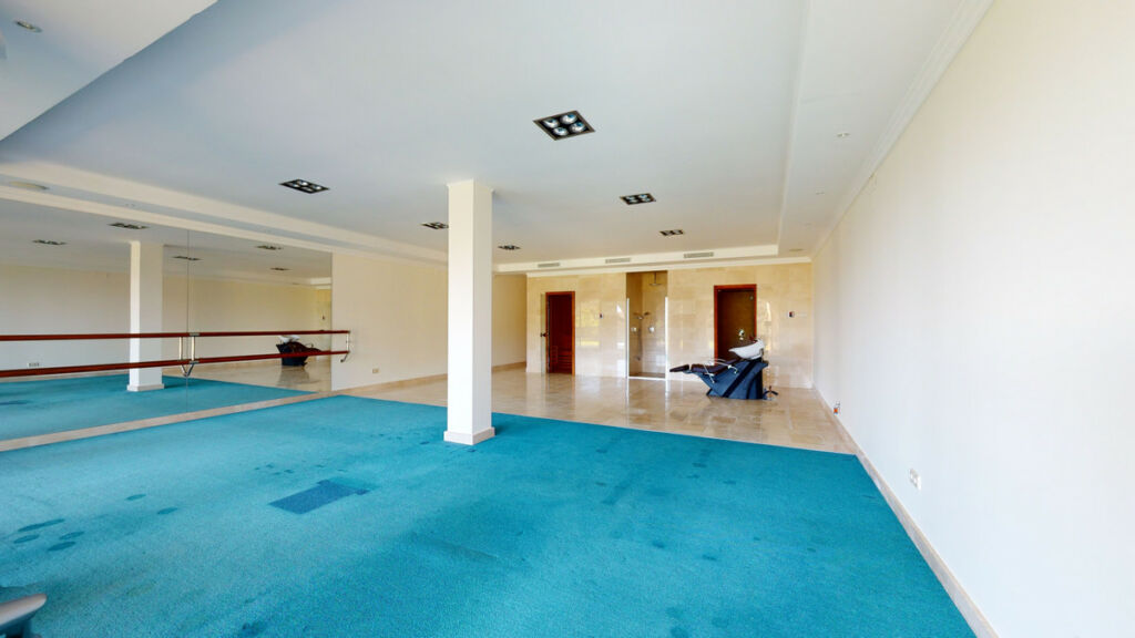 Detached Villa Los Arqueros Málaga - image 41