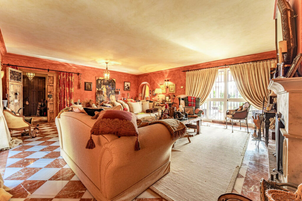 Detached Villa Benahavís Málaga - image 44
