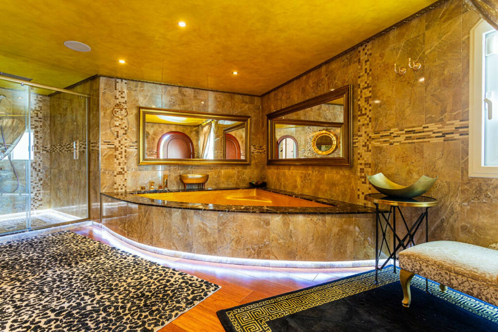Detached Villa Benalmadena Málaga - image 44