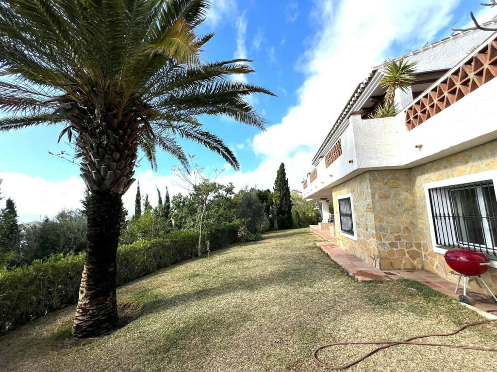 Detached Villa Mijas Málaga - image 44