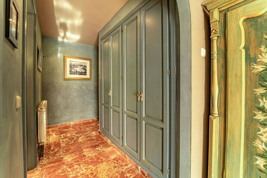 Detached Villa Benahavís Málaga - image 45