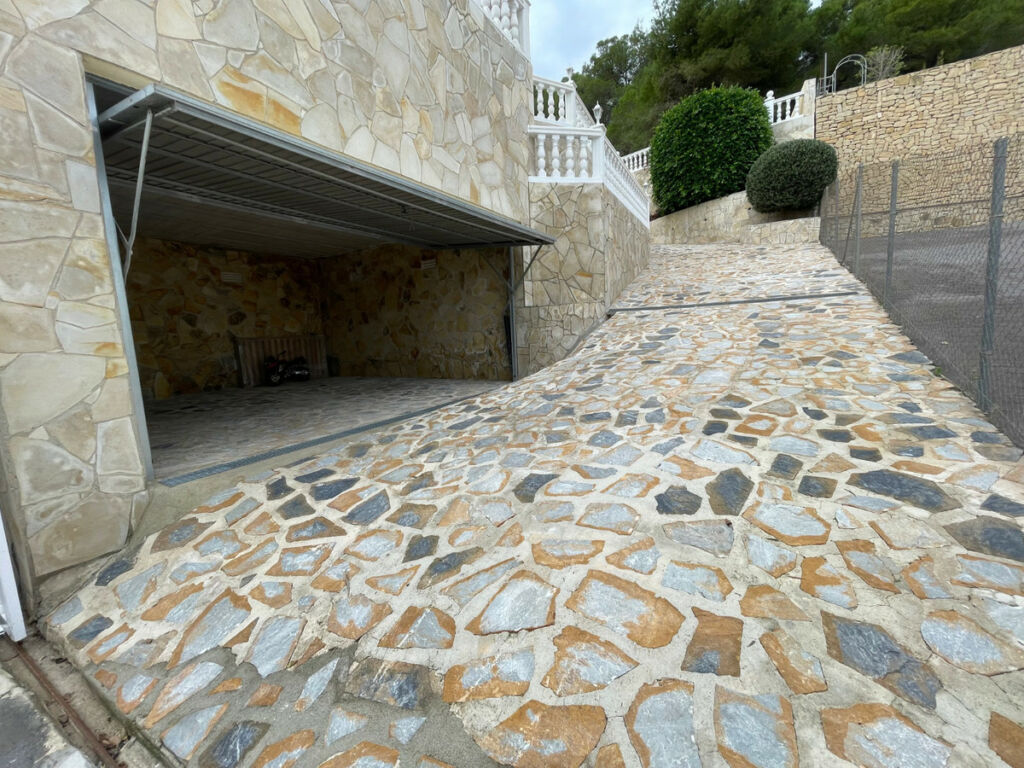Detached Villa Calpe Alicante - image 34
