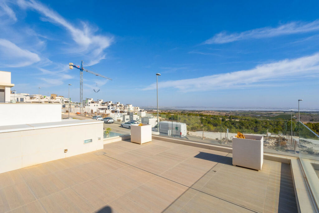 Detached Villa San Miguel de Salinas Alicante - image 46