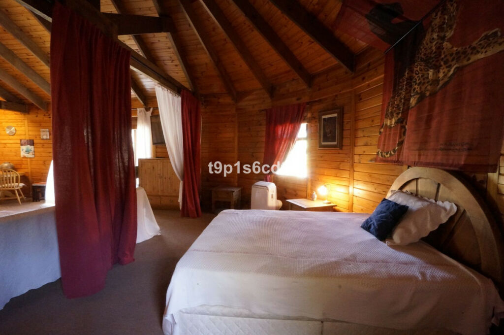 Detached Villa Monda Málaga - image 46