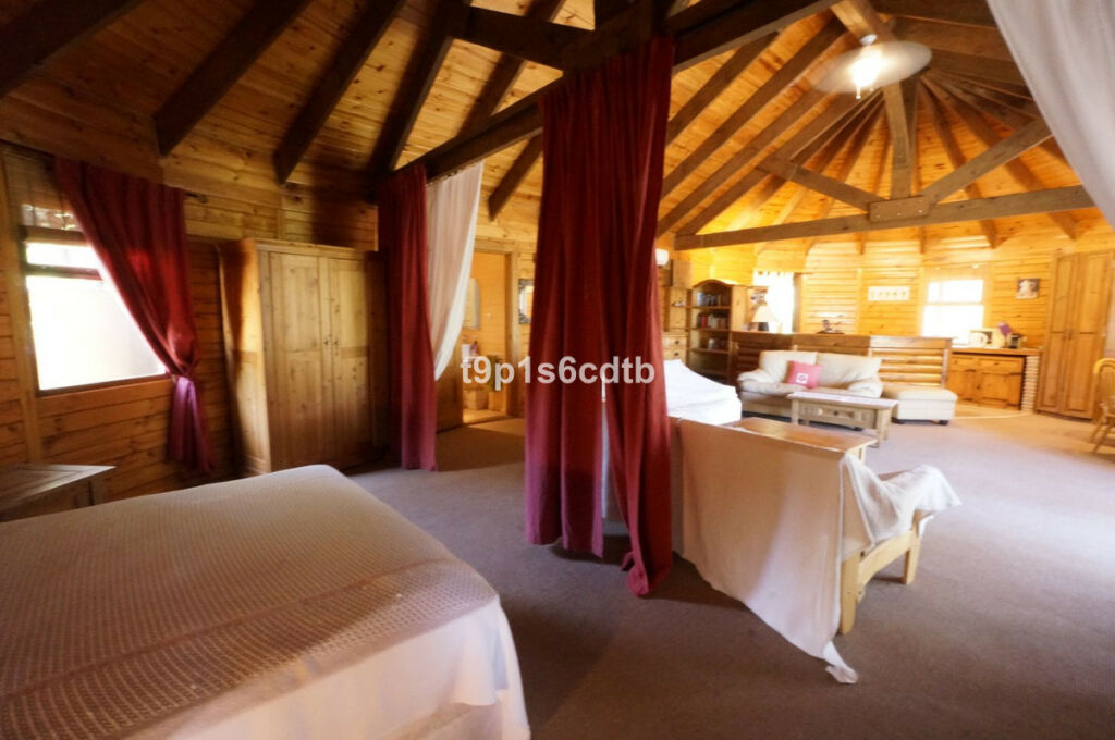 Detached Villa Monda Málaga - image 47