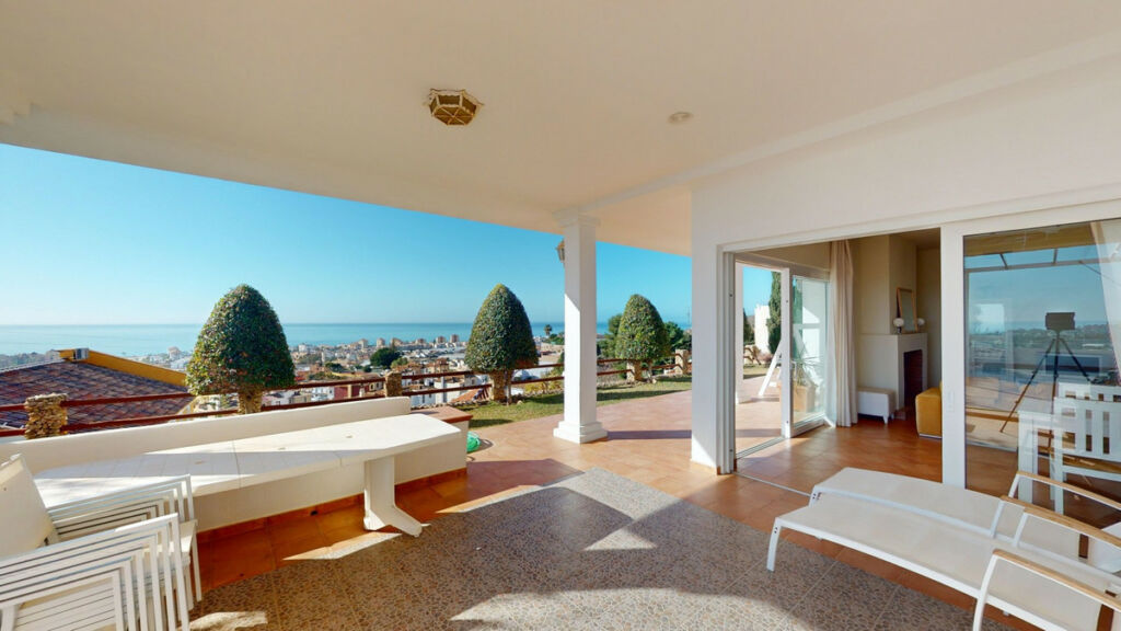 Detached Villa Torrox Málaga - image 48