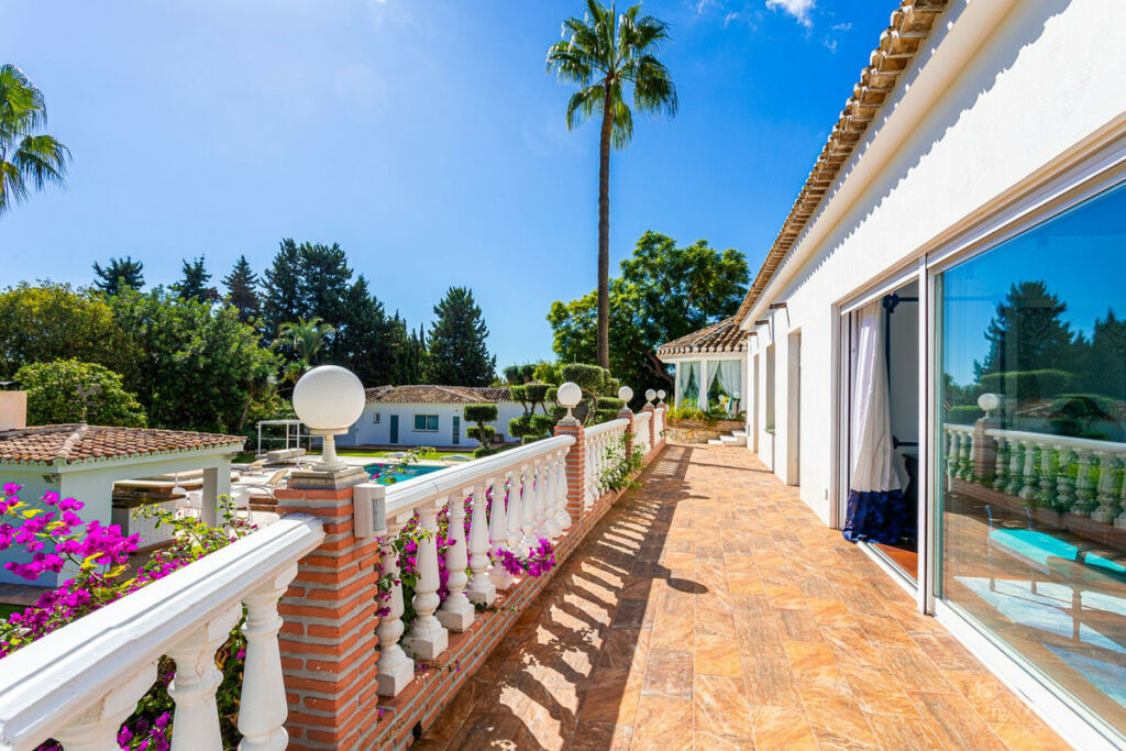Detached Villa Benalmadena Málaga - image 49