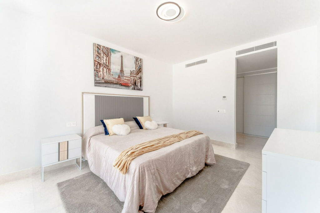 Detached Villa Los Arqueros Málaga - image 49