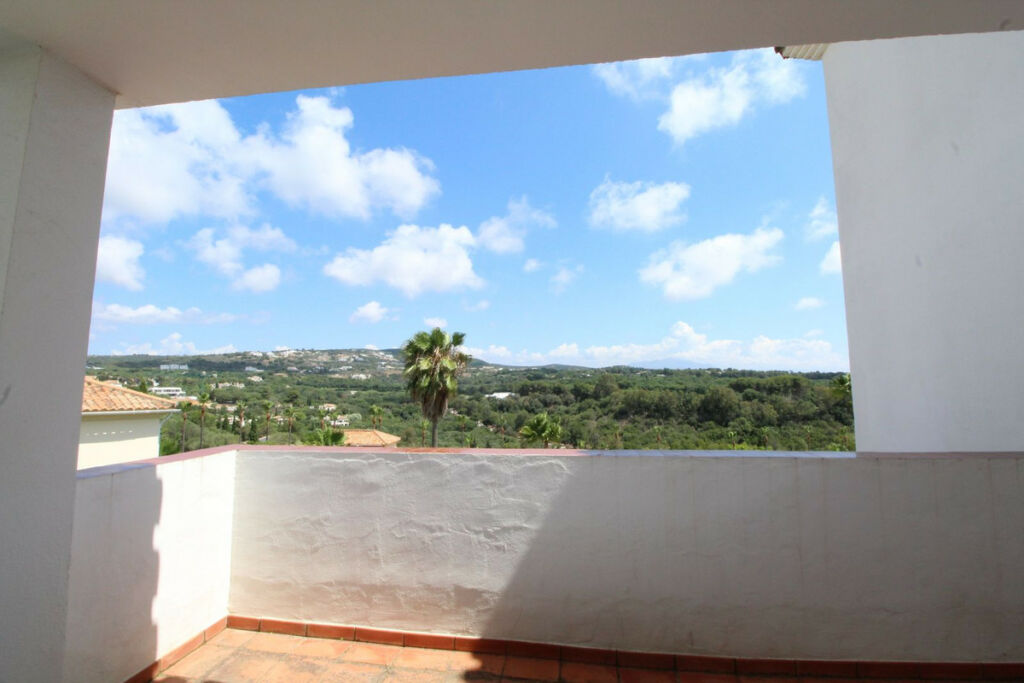 Detached Villa Sotogrande Alto Cádiz - image 29
