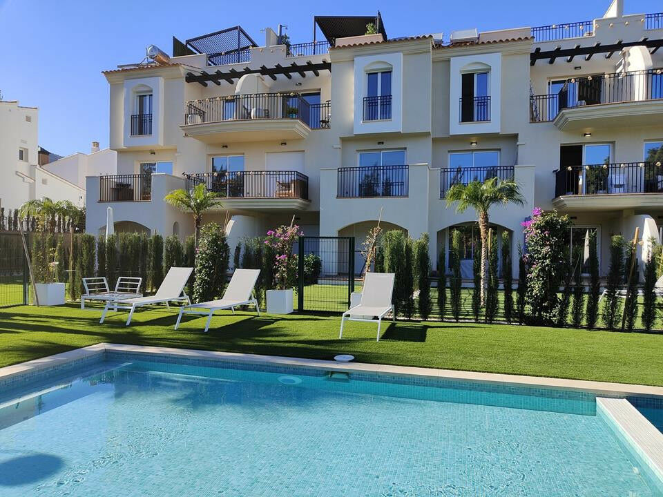 Middle Floor Apartment Denia Alicante - image 7