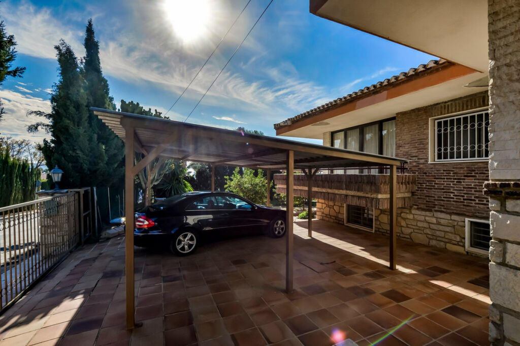 Detached Villa Benidorm Alicante - image 5