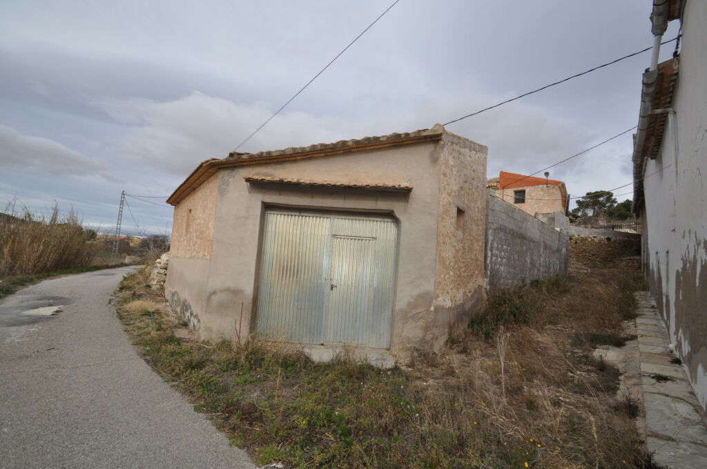 Detached Villa Chinorlet Alicante - image 5