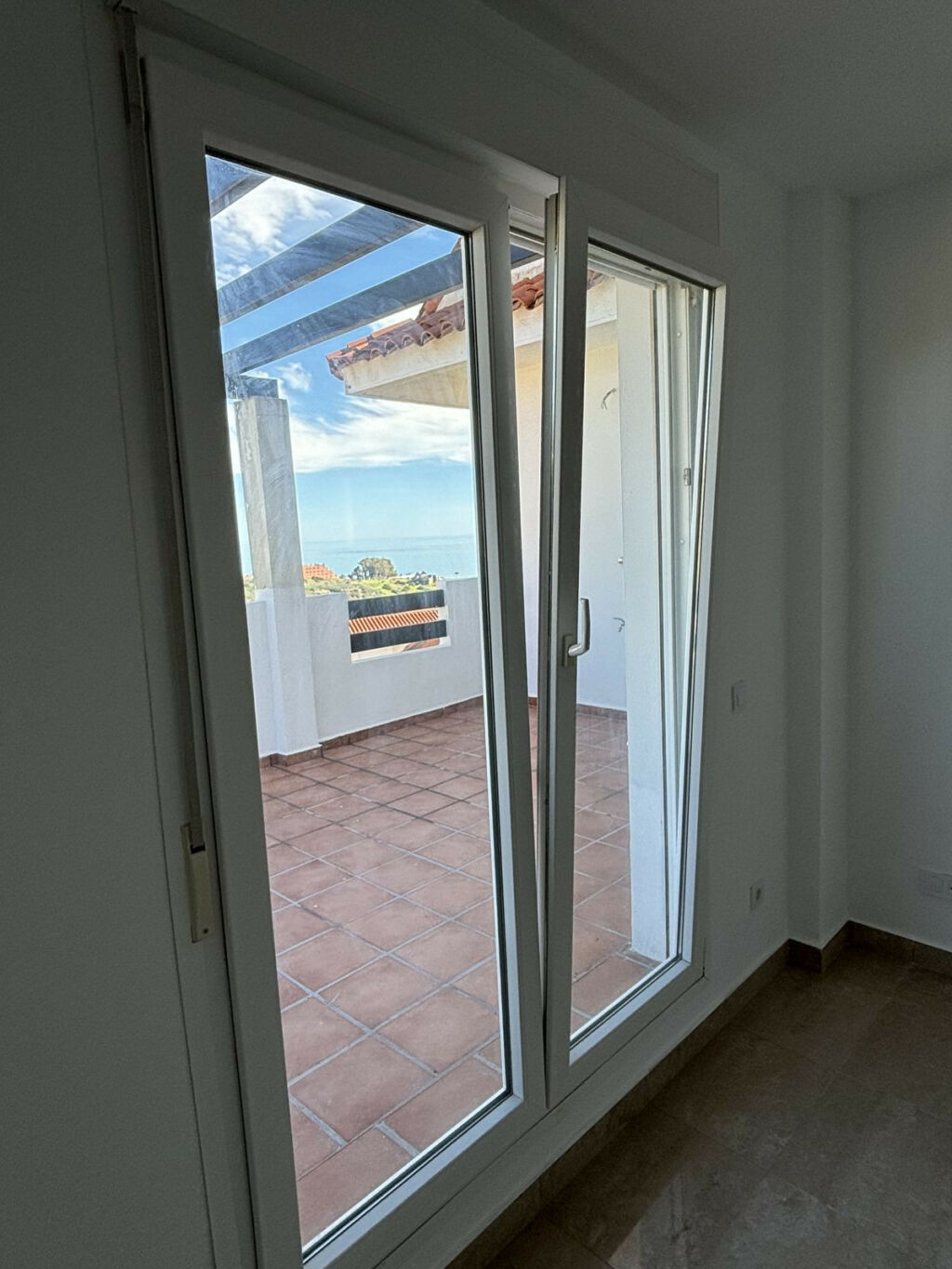 Penthouse Duplex La Duquesa Málaga - image 5