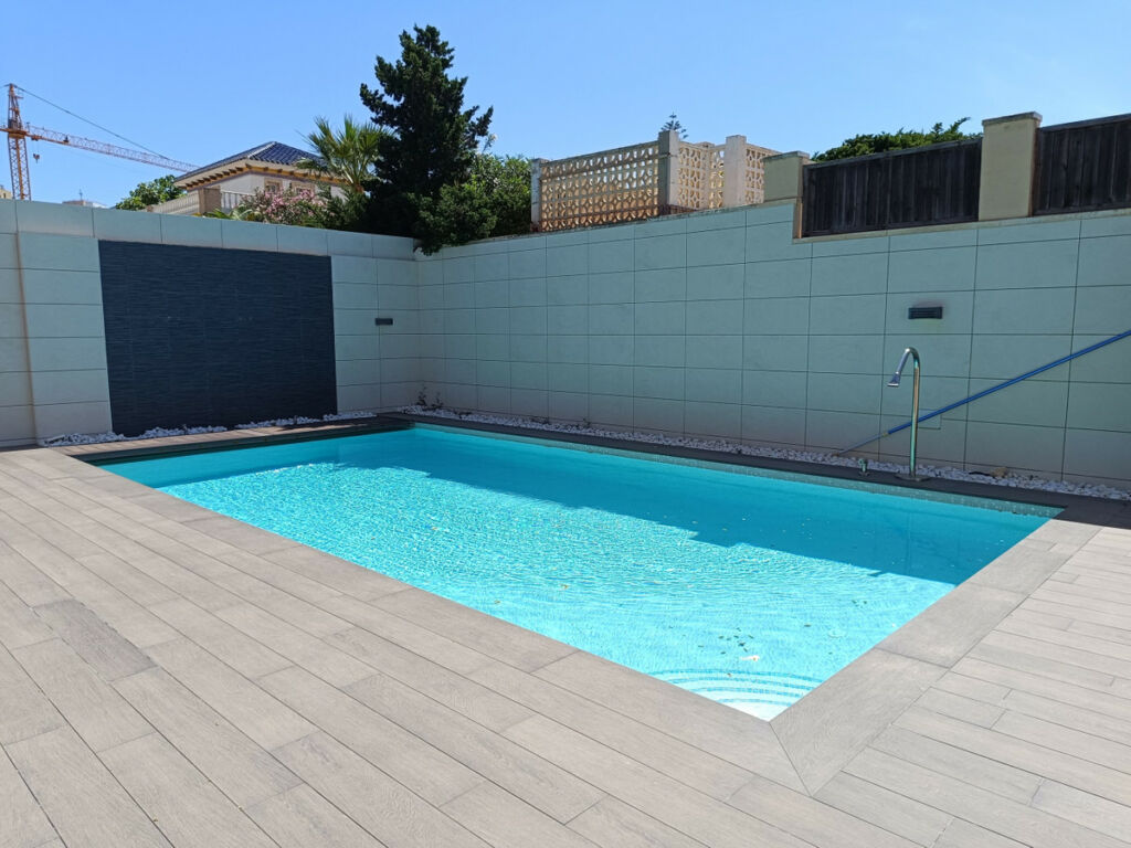Detached Villa La Mata Alicante - image 5