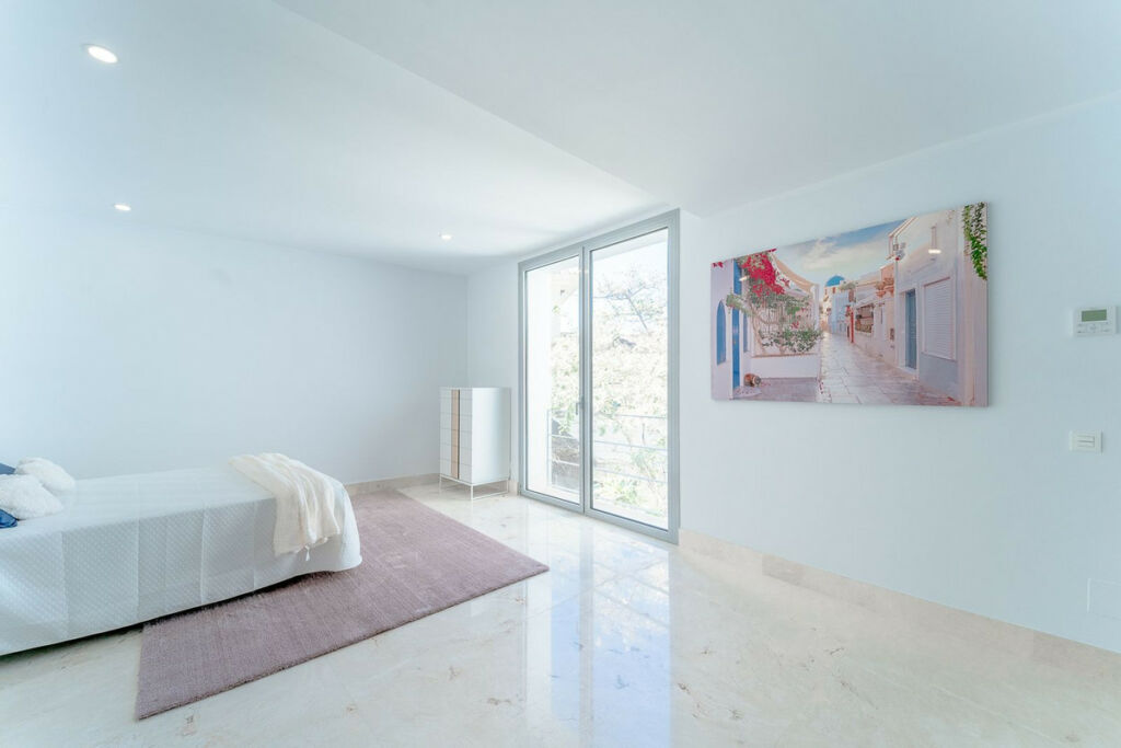 Detached Villa Los Arqueros Málaga - image 52