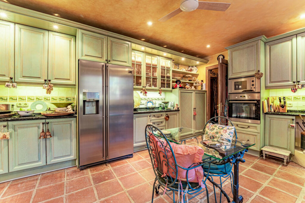 Detached Villa Benahavís Málaga - image 57