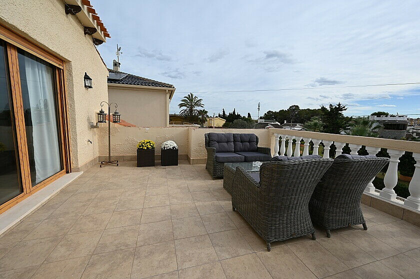 Detached Villa San Miguel de Salinas Alicante - image 57