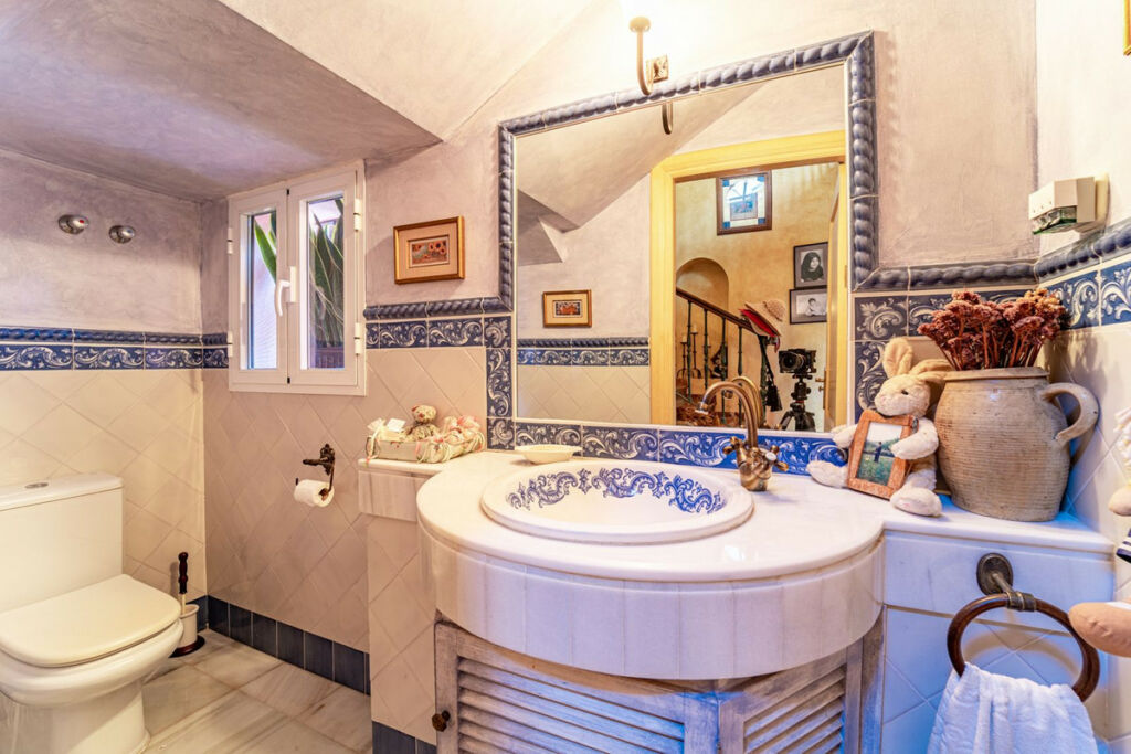 Detached Villa Benahavís Málaga - image 59