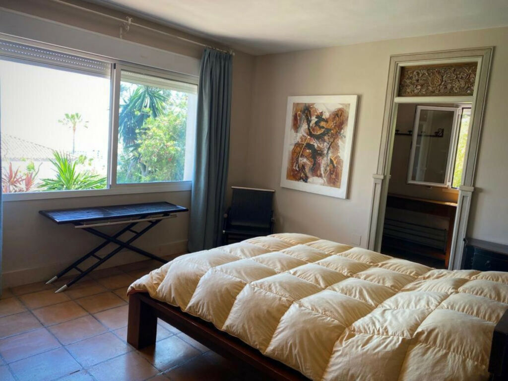 Detached Villa Manilva Málaga - image 6